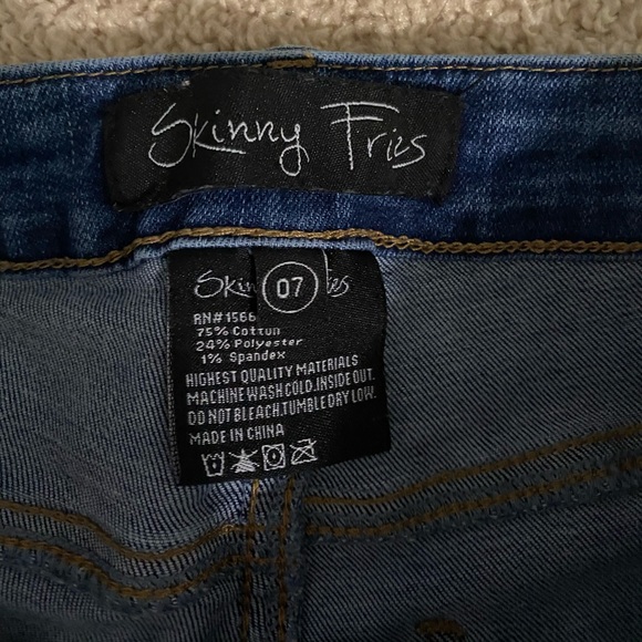 High Rise Jean - Picture 3 of 4